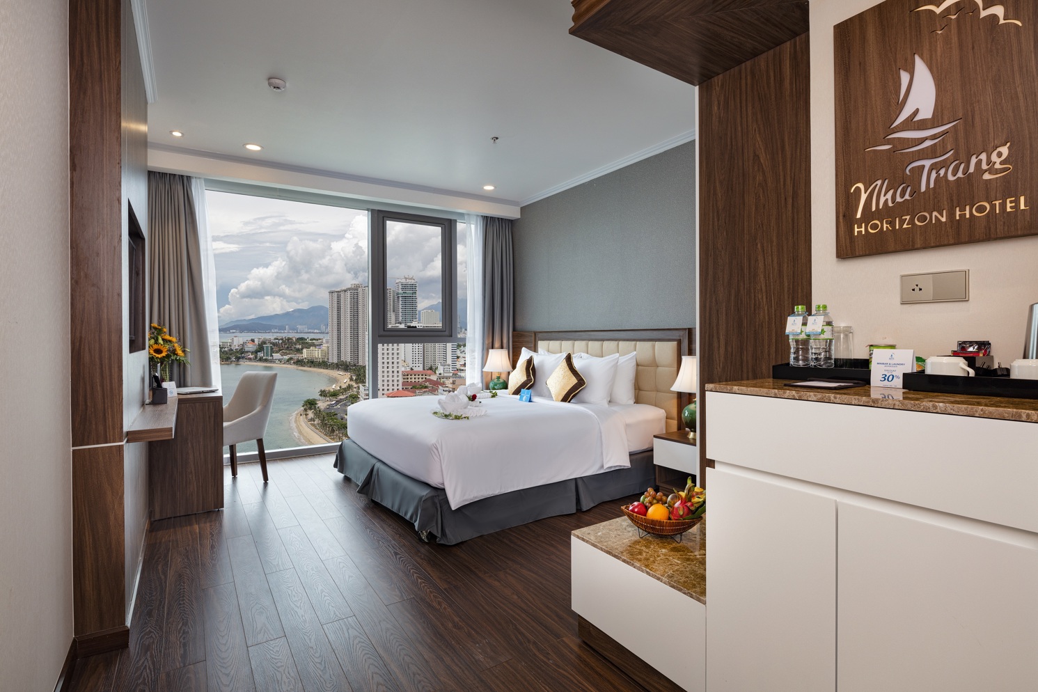 Отель Horizon Hotel Nha Trang, Нячанг: забронировать тур в отель, фото,  описание, рейтинг