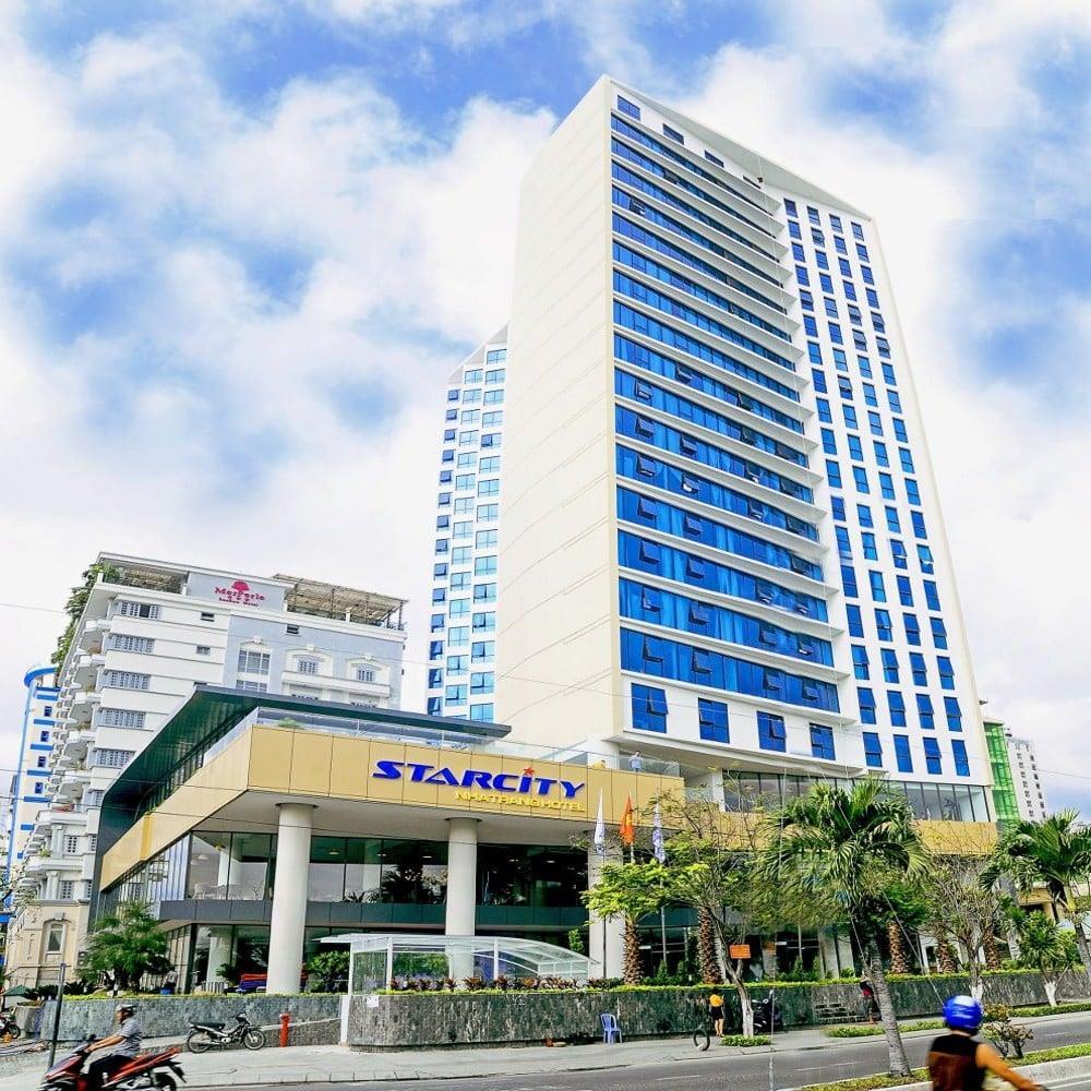 the beachfront hotel phuket Starcity Hotel & Condotel Beachfront Nha Trang