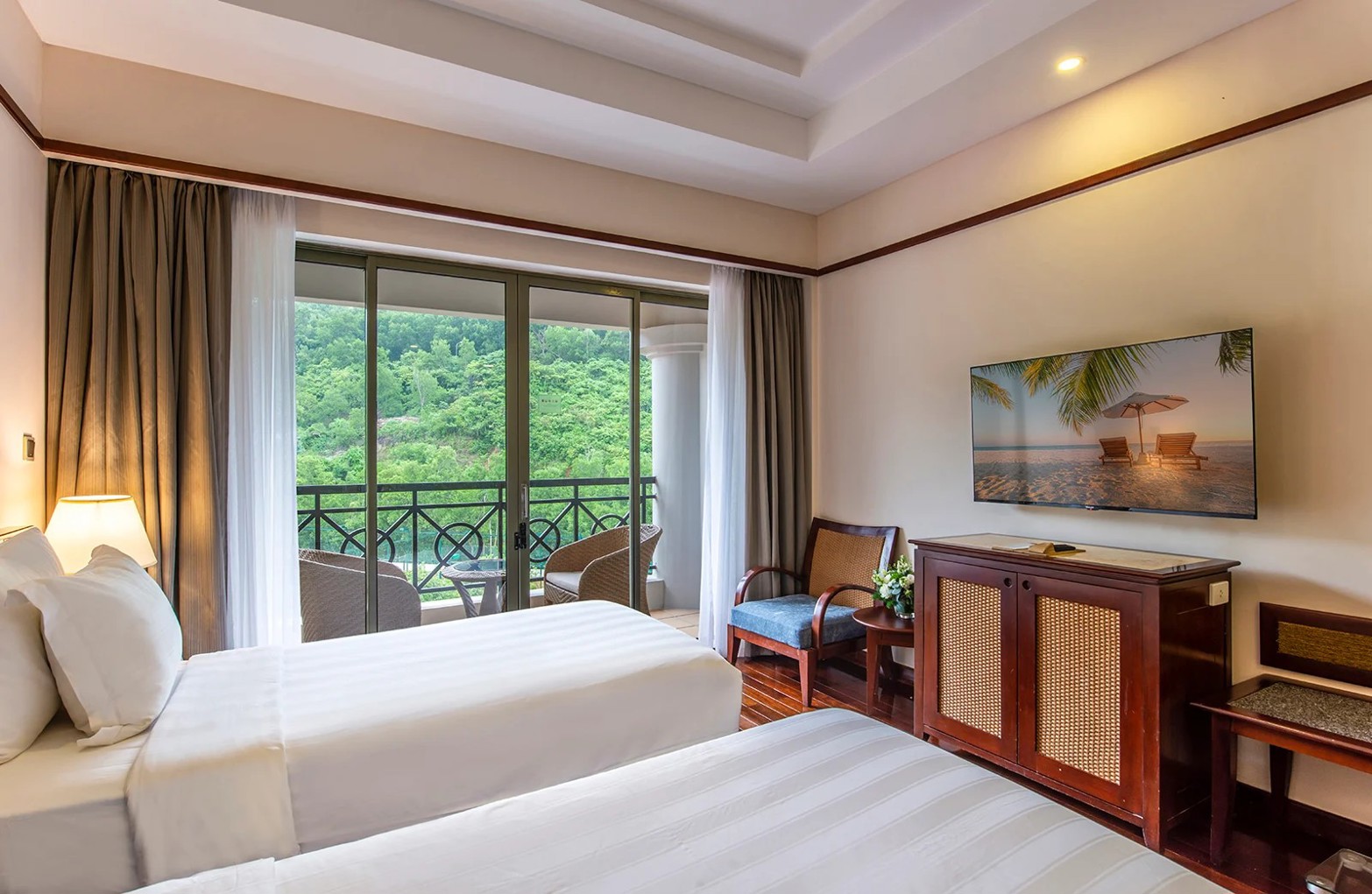 Отель Vinpearl Nha Trang Resort, Остров Хон Че: забронировать тур в отель,  фото, описание, рейтинг