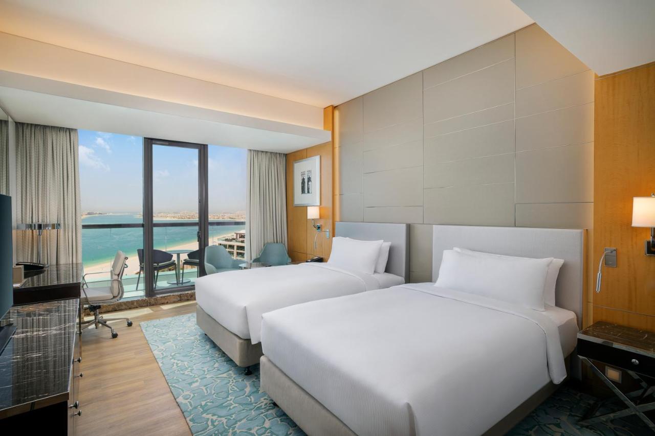 Отель Hilton Dubai Palm Jumeirah, Пальма Джумейра: забронировать тур в  отель, фото, описание, рейтинг