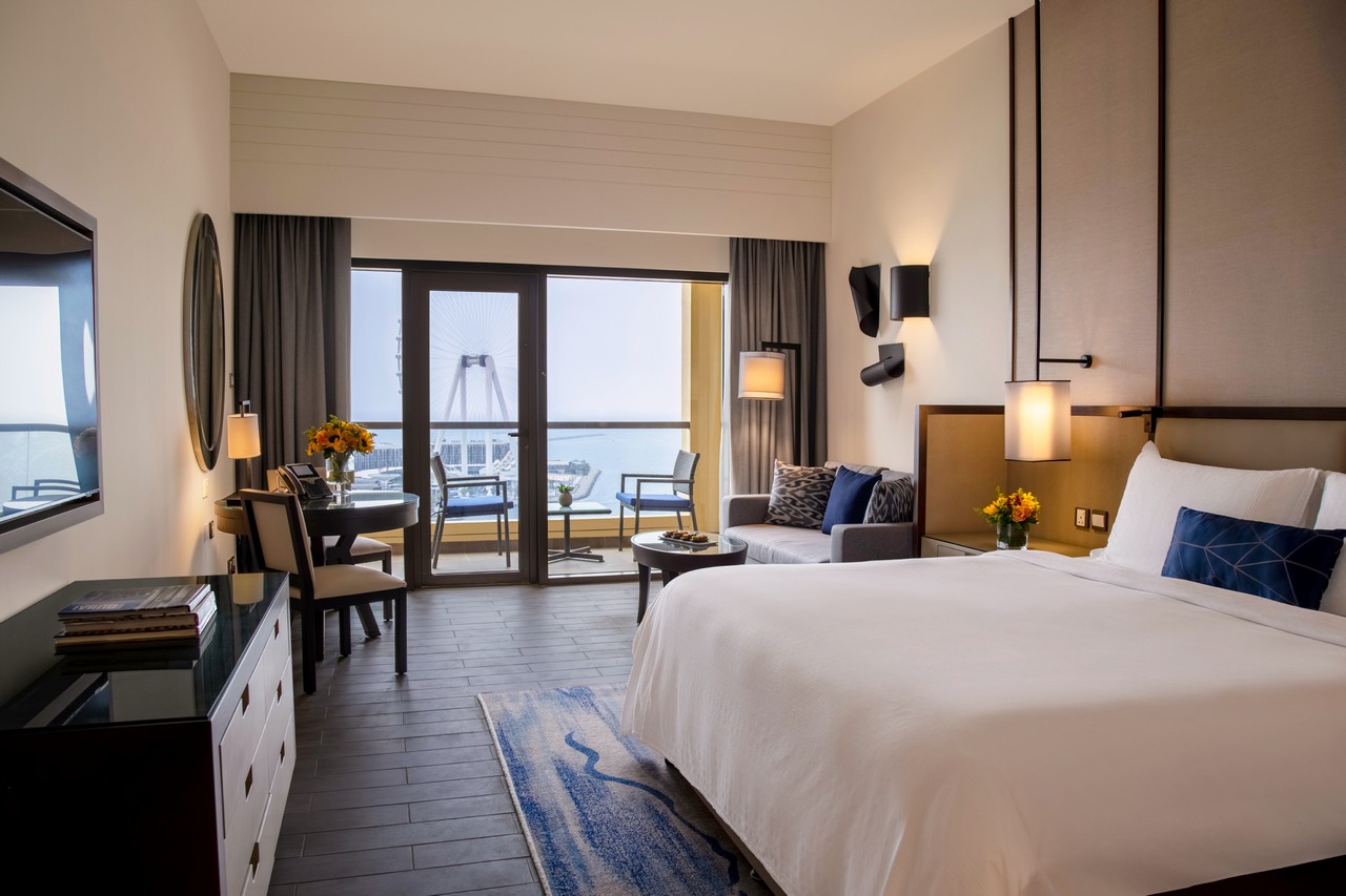 Отель Amwaj Rotana Jumeirah Beach Dubai, Джумейра: забронировать тур в  отель, фото, описание, рейтинг