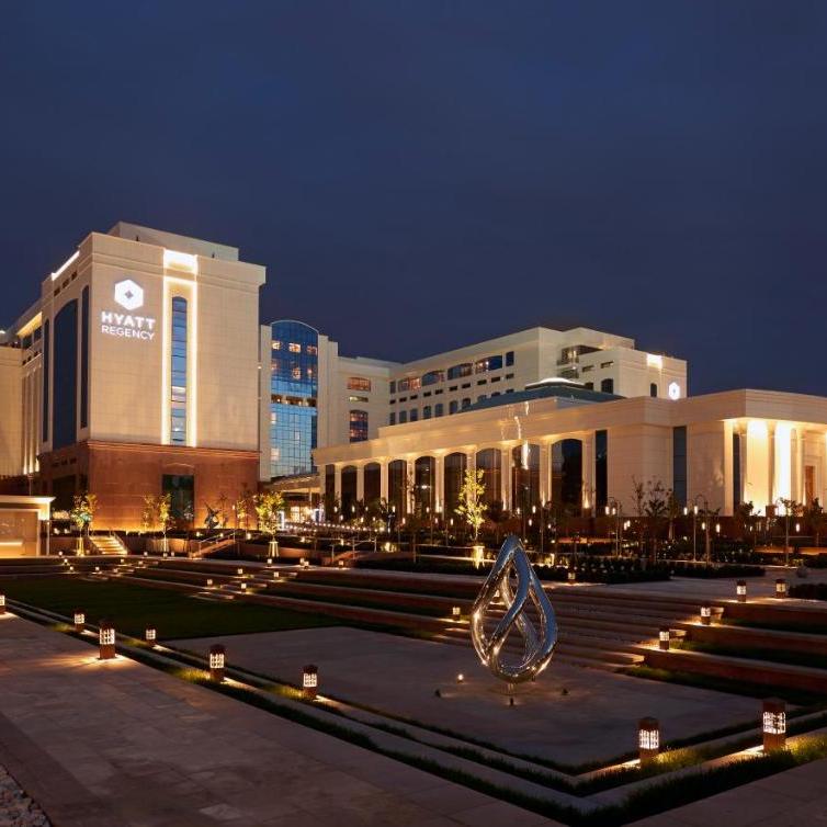 Hyatt Regency Tashkent цена и фото