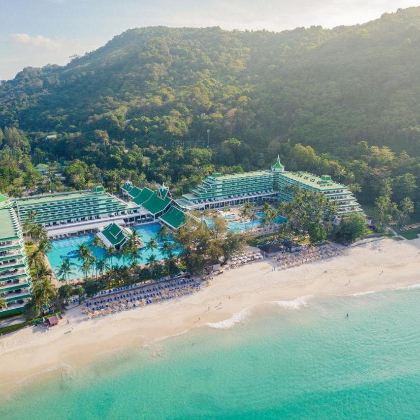 Le Meridien Phuket Beach Resort holiday inn resort phuket karon beach