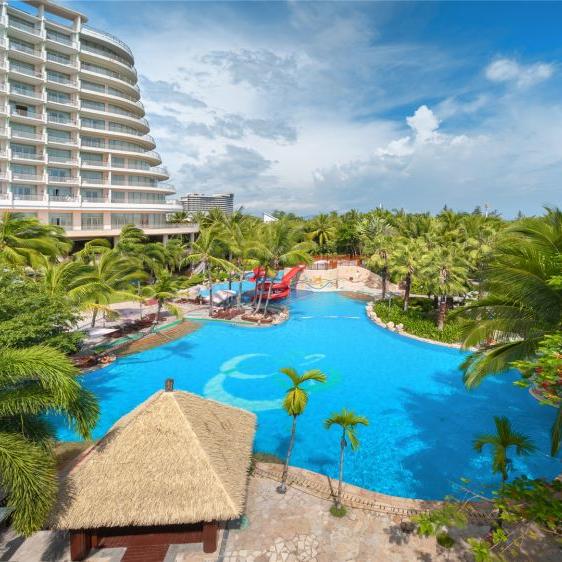 Grand Soluxe Hotel & Resort delphin be grand resort