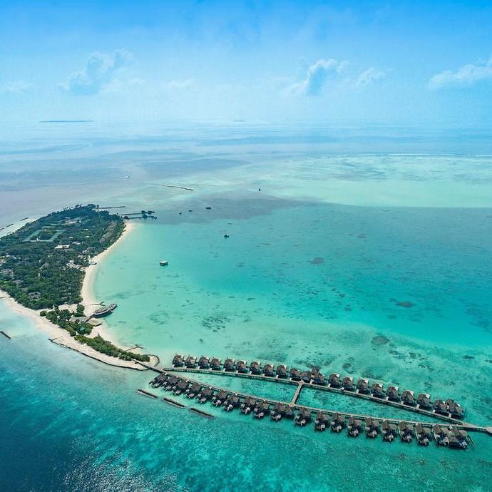 Fairmont Maldives Sirru Fen Fushi soneva fushi resort