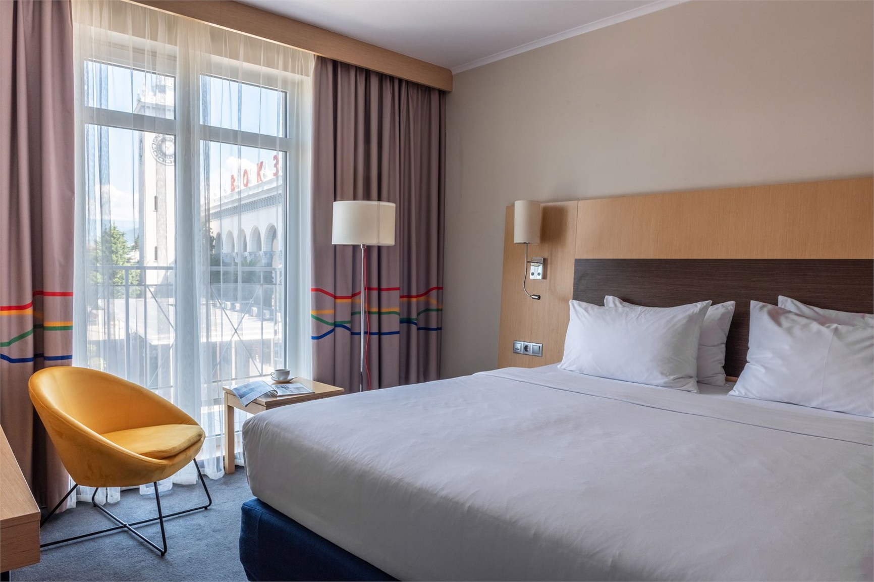 Отель Cosmos Sochi Hotel (бывш. Park Inn Sochi City Centre), Центральный  Сочи: забронировать тур в отель, фото, описание, рейтинг