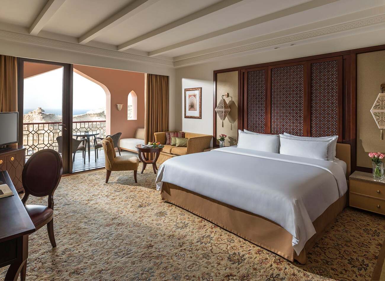 Shangri la&#039;s. Hotel muscat oman 5 звезд. shangri-la отель. shangri la hotel oman. шангри ла отель оман номера.