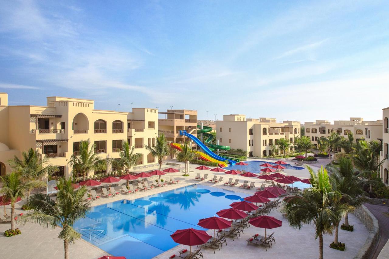 Отель The Cove Rotana Resort Ras Al Khaimah, Пляжные отели Рас-эль-Хаймы:  забронировать тур в отель, фото, описание, рейтинг