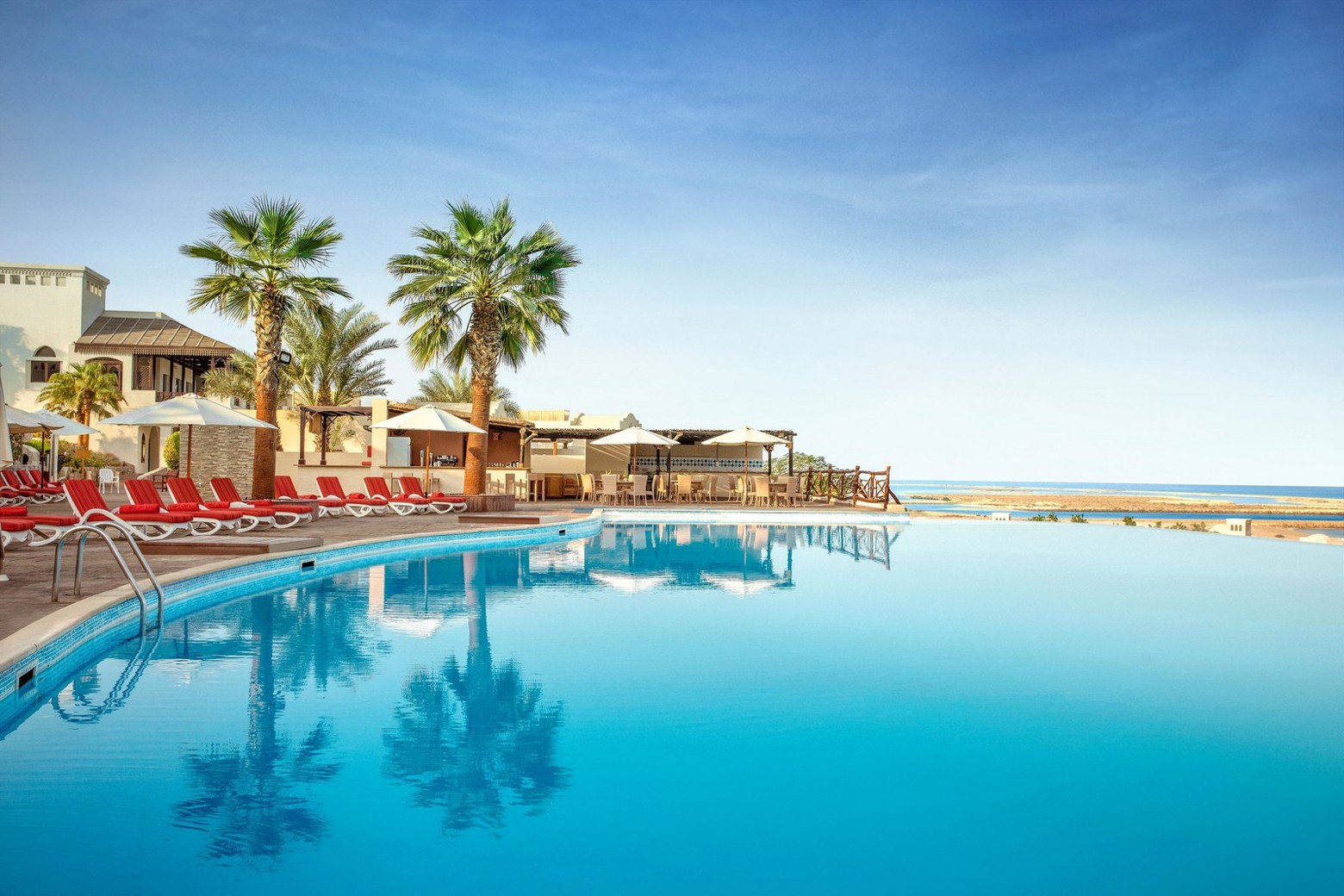 Отель The Cove Rotana Resort Ras Al Khaimah, Пляжные отели Рас-эль-Хаймы:  забронировать тур в отель, фото, описание, рейтинг