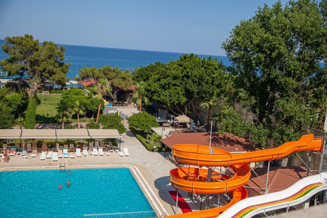 Отель Transatlantik Beach Hotel, Бельдиби: забронировать тур в отель, фото,  описание, рейтинг