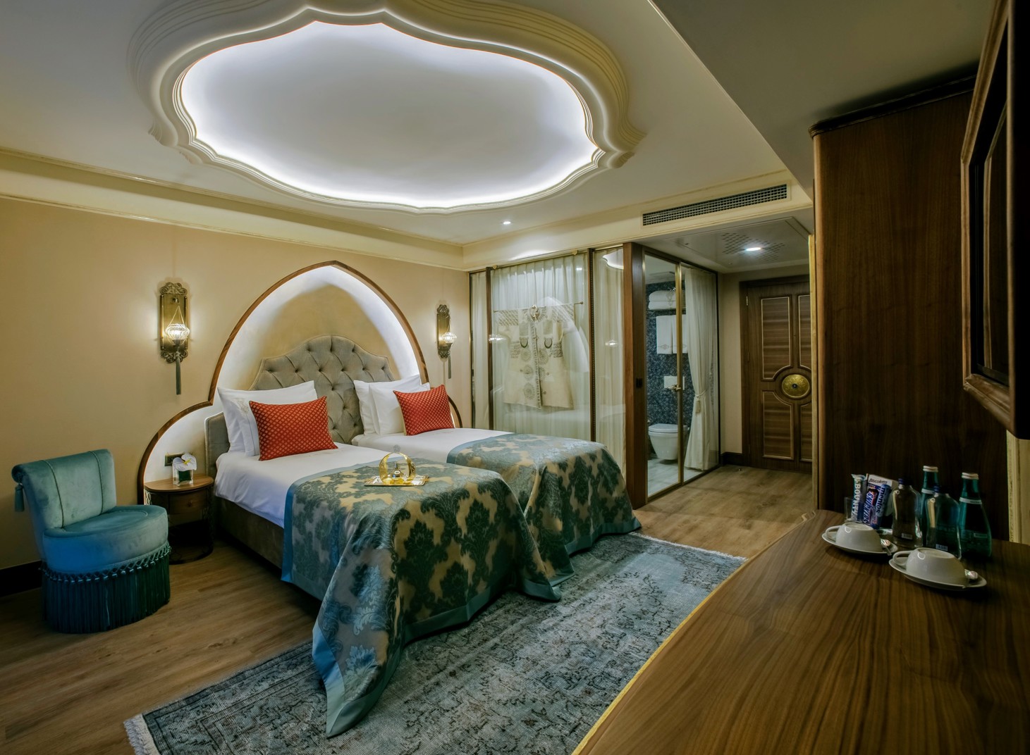 Отель Romance Istanbul Hotel, Сиркеджи: забронировать тур в отель, фото,  описание, рейтинг