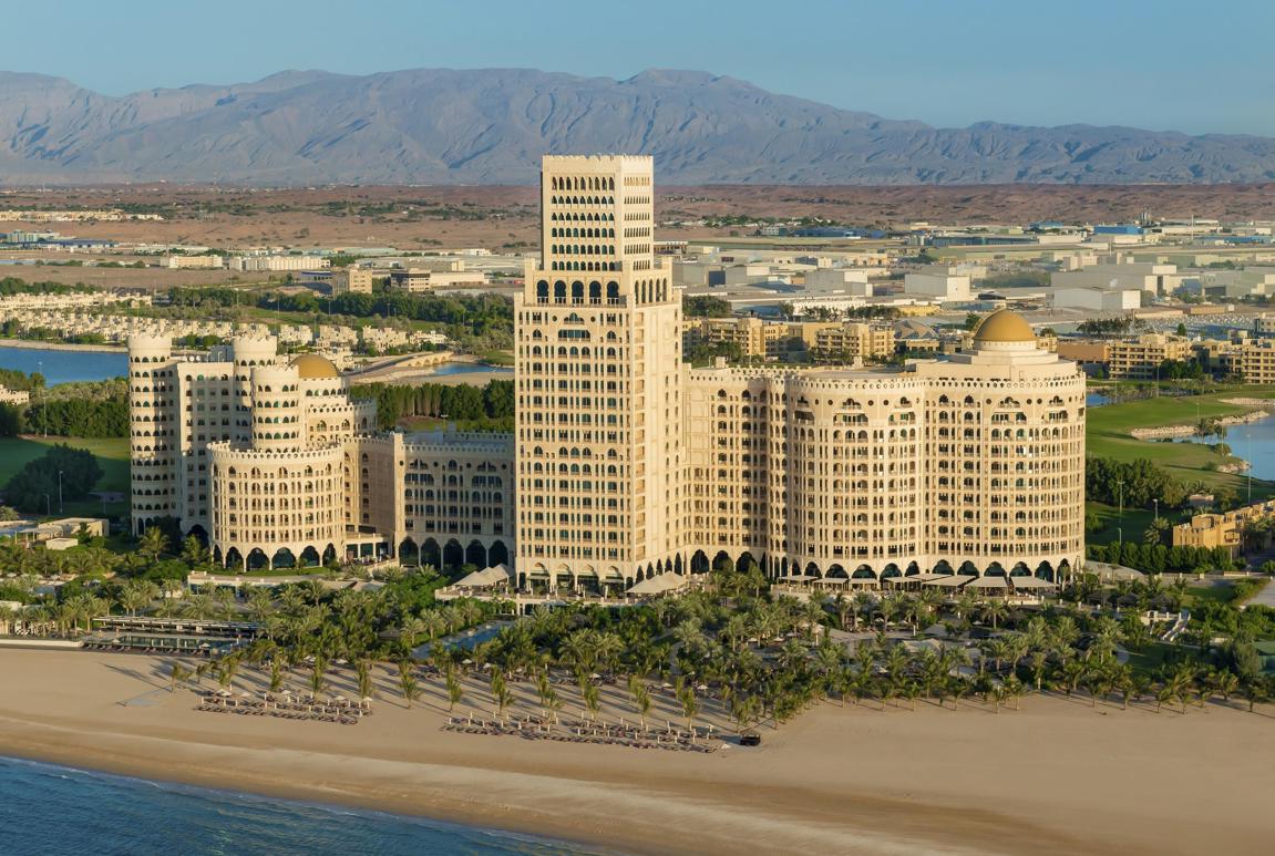 Отель Waldorf Astoria Ras Al Khaimah, Пляжные отели Рас-эль-Хаймы:  забронировать тур в отель, фото, описание, рейтинг