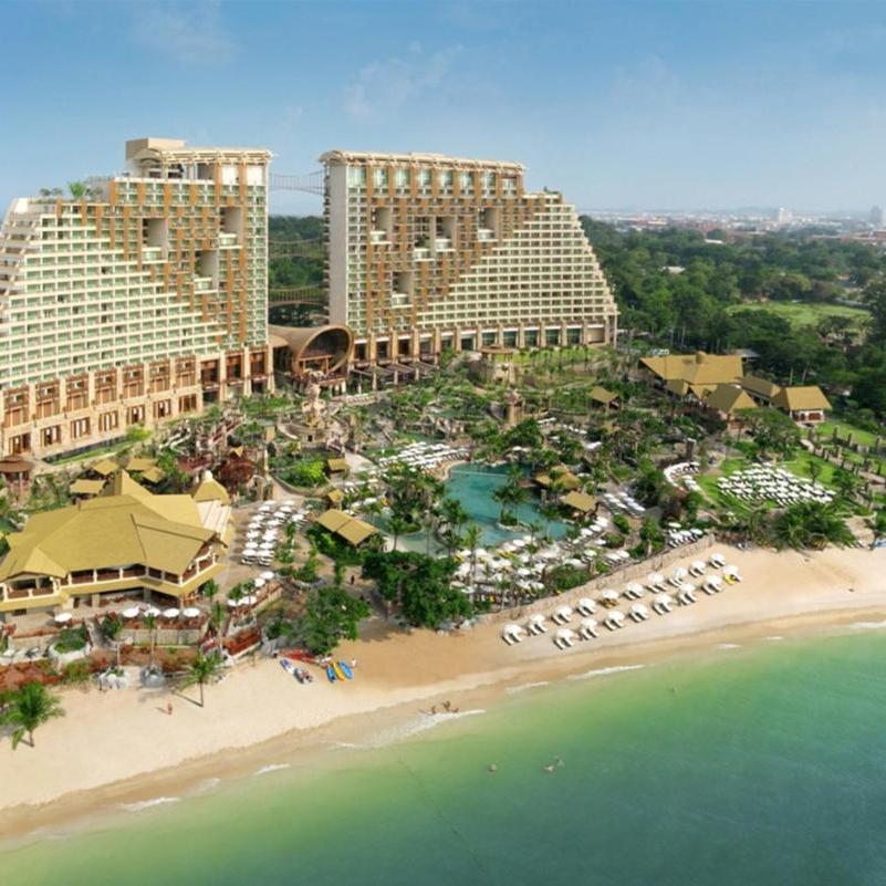 Centara Grand Mirage Beach Resort Pattaya centara anda dhevi resort