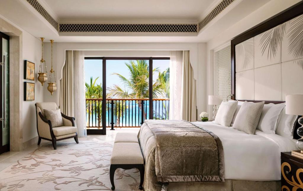 Palm Beach Executive Suite