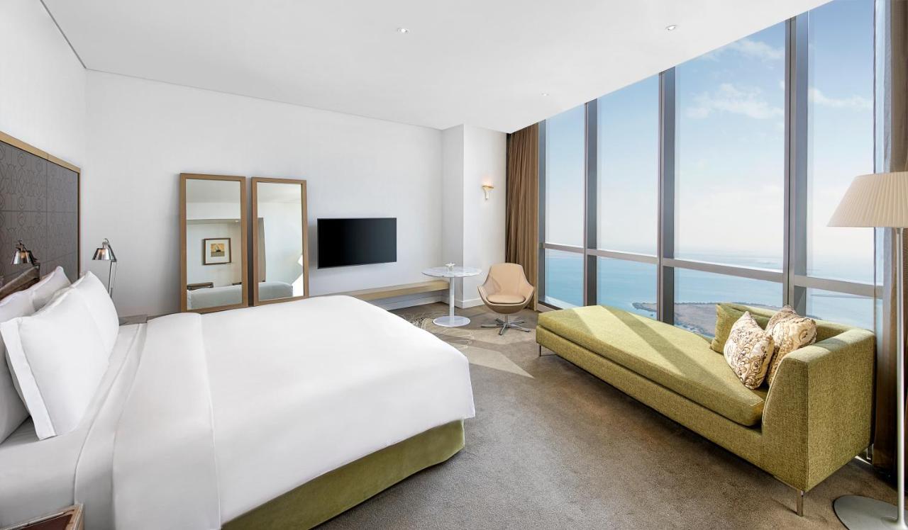 Отель Conrad Hotel Abu Dhabi Etihad Towers, Пляжные Отели Абу-Даби:  забронировать тур в отель, фото, описание, рейтинг