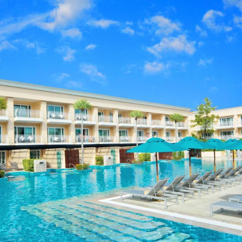 sinae phuket luxury hotel M Social Hotel Phuket